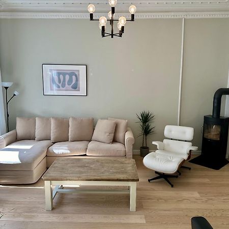 אוסלו Classical 3 Bedroom, 2 Bath, Minutes From Royal Palace, Main Shopping Street, Restaurants & Downtown מראה חיצוני תמונה